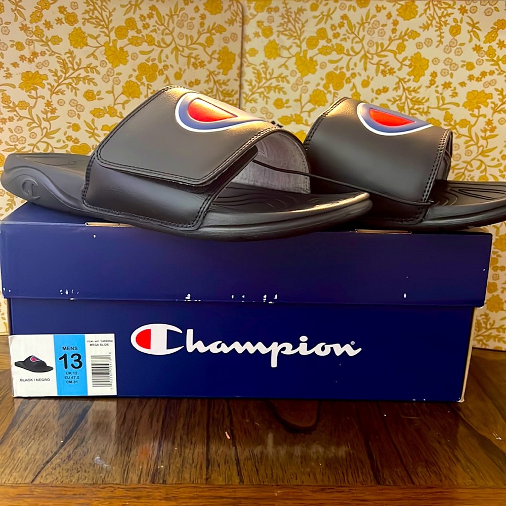 CHAMPIONS VELCRO MENS SLIDS